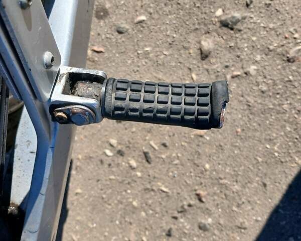 Серый Хонда CB 600F Hornet, объемом двигателя 0.6 л и пробегом 73 тыс. км за 3000 $, фото 37 на Automoto.ua