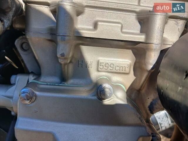 Серый Хонда CB 600F Hornet, объемом двигателя 0.6 л и пробегом 73 тыс. км за 3000 $, фото 31 на Automoto.ua