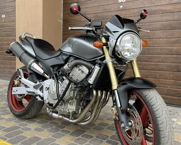 Сірий Хонда CB 600F Hornet, об'ємом двигуна 0.6 л та пробігом 41 тис. км за 4400 $, фото 9 на Automoto.ua