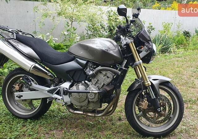Серый Хонда CB 600F Hornet, объемом двигателя 0.6 л и пробегом 59 тыс. км за 4600 $, фото 1 на Automoto.ua