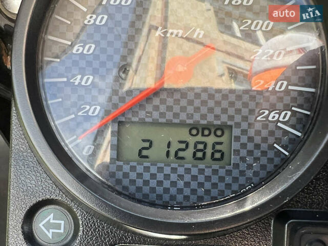 Серый Хонда CB 600F Hornet, объемом двигателя 0.6 л и пробегом 21 тыс. км за 4200 $, фото 14 на Automoto.ua
