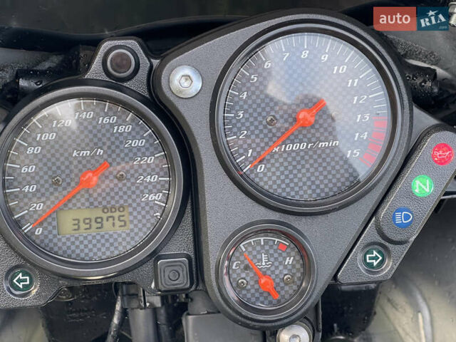 Серый Хонда CB 600F Hornet, объемом двигателя 0.6 л и пробегом 39 тыс. км за 3900 $, фото 13 на Automoto.ua