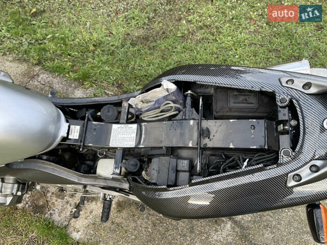 Серый Хонда CB 600F Hornet, объемом двигателя 0.6 л и пробегом 39 тыс. км за 3900 $, фото 19 на Automoto.ua