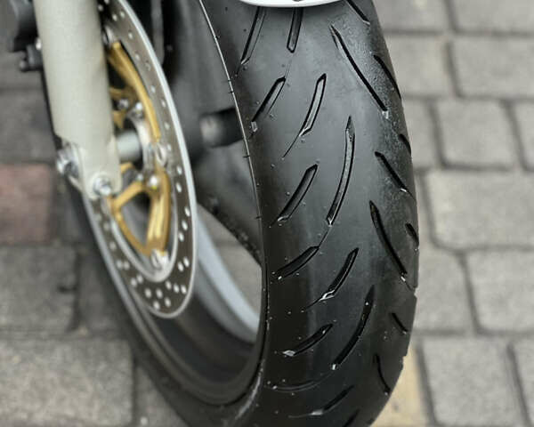 Серый Хонда CB 600F Hornet, объемом двигателя 0 л и пробегом 20 тыс. км за 4100 $, фото 10 на Automoto.ua