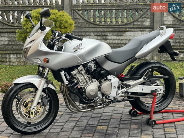 Серый Хонда CB 600F Hornet, объемом двигателя 0 л и пробегом 20 тыс. км за 4100 $, фото 16 на Automoto.ua