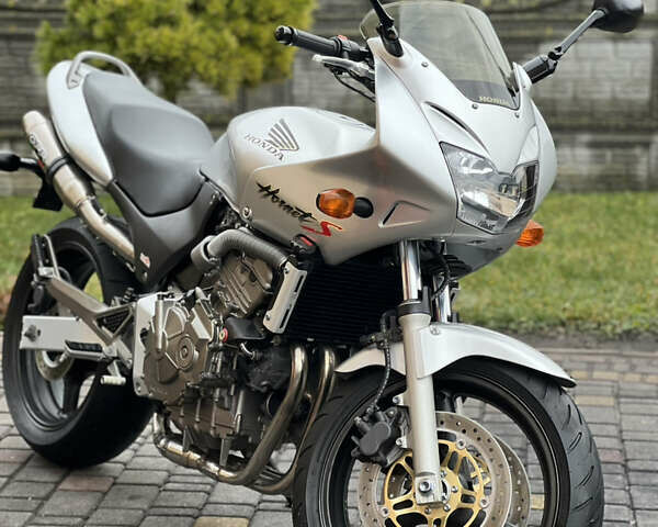 Серый Хонда CB 600F Hornet, объемом двигателя 0 л и пробегом 20 тыс. км за 4100 $, фото 1 на Automoto.ua