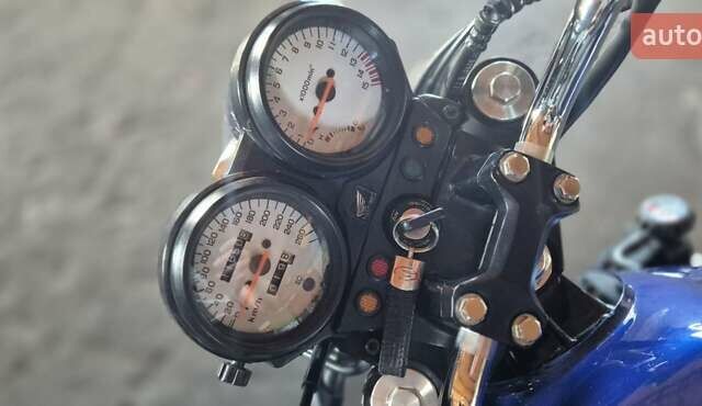 Синий Хонда CB 600F Hornet, объемом двигателя 0.6 л и пробегом 1 тыс. км за 4000 $, фото 3 на Automoto.ua