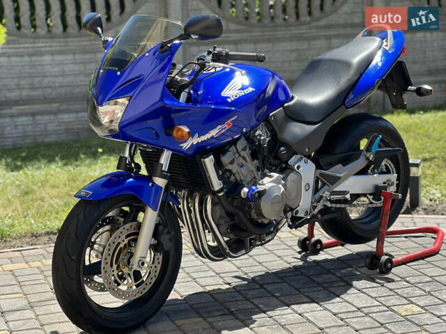 Синий Хонда CB 600F Hornet, объемом двигателя 0.6 л и пробегом 40 тыс. км за 4150 $, фото 3 на Automoto.ua