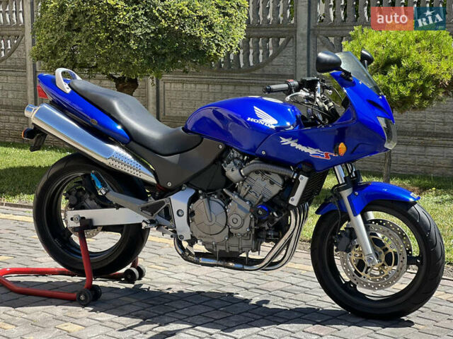 Синий Хонда CB 600F Hornet, объемом двигателя 0.6 л и пробегом 40 тыс. км за 4150 $, фото 24 на Automoto.ua