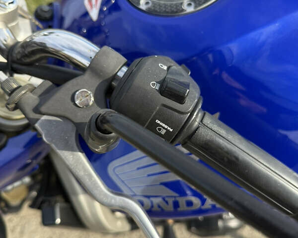 Синій Хонда CB 600F Hornet, об'ємом двигуна 0.6 л та пробігом 42 тис. км за 5450 $, фото 3 на Automoto.ua