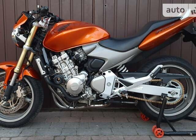 Оранжевый Хонда CB 600F Hornet, объемом двигателя 0.6 л и пробегом 30 тыс. км за 4899 $, фото 9 на Automoto.ua