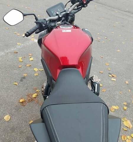 Красный Хонда CB 650R, объемом двигателя 0.65 л и пробегом 1 тыс. км за 10200 $, фото 17 на Automoto.ua
