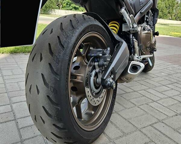 Червоний Хонда CB 650R, об'ємом двигуна 0.65 л та пробігом 9 тис. км за 9500 $, фото 24 на Automoto.ua