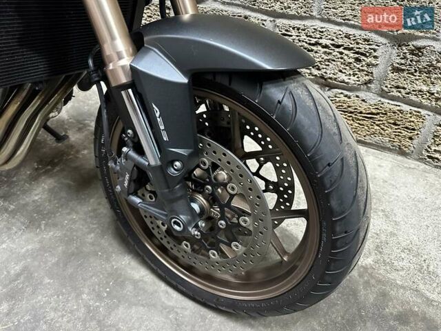 Хонда CB 650R, объемом двигателя 0 л и пробегом 22 тыс. км за 7800 $, фото 6 на Automoto.ua