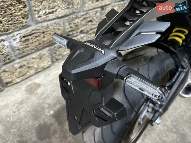 Хонда CB 650R, объемом двигателя 0 л и пробегом 22 тыс. км за 7800 $, фото 11 на Automoto.ua
