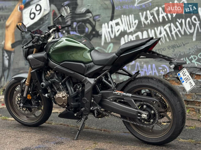 Хонда CB 650R, объемом двигателя 0 л и пробегом 7 тыс. км за 9500 $, фото 3 на Automoto.ua