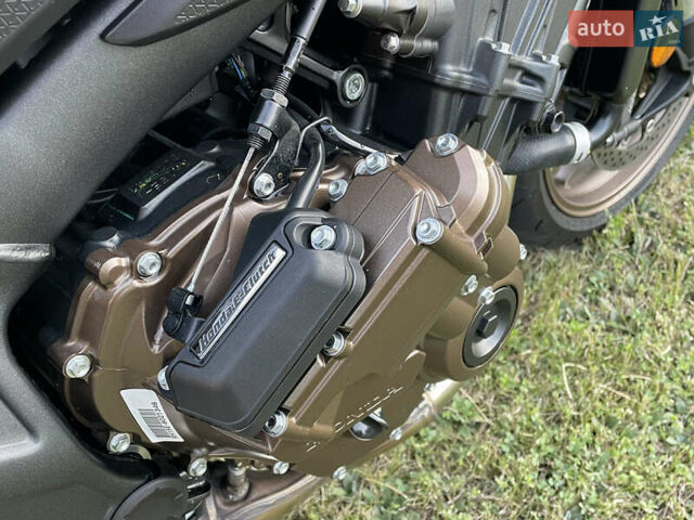 Хонда CB 650R, об'ємом двигуна 0.65 л та пробігом 5 тис. км за 9500 $, фото 16 на Automoto.ua