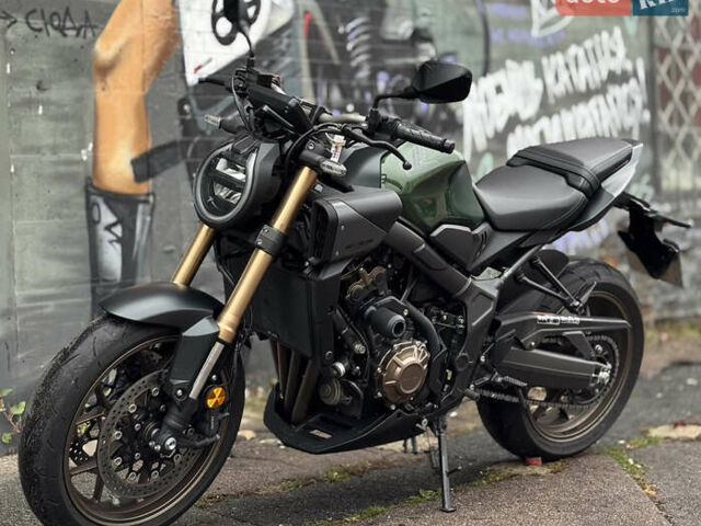 Хонда CB 650R, объемом двигателя 0 л и пробегом 7 тыс. км за 9500 $, фото 4 на Automoto.ua
