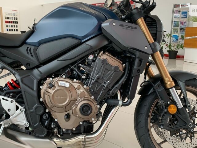 купить новое авто Хонда CB 650R 2024 года от официального дилера Автоцентр «Форсаж авто» Хонда фото