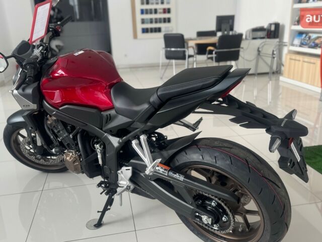 купити нове авто Хонда CB 650R 2025 року від офіційного дилера «Форсаж авто» Хонда фото