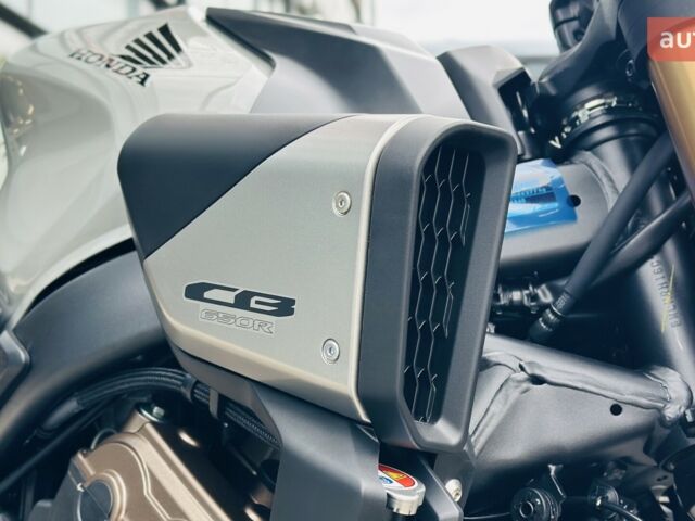 купить новое авто Хонда CB 650R 2025 года от официального дилера HONDA Одеса Хонда фото