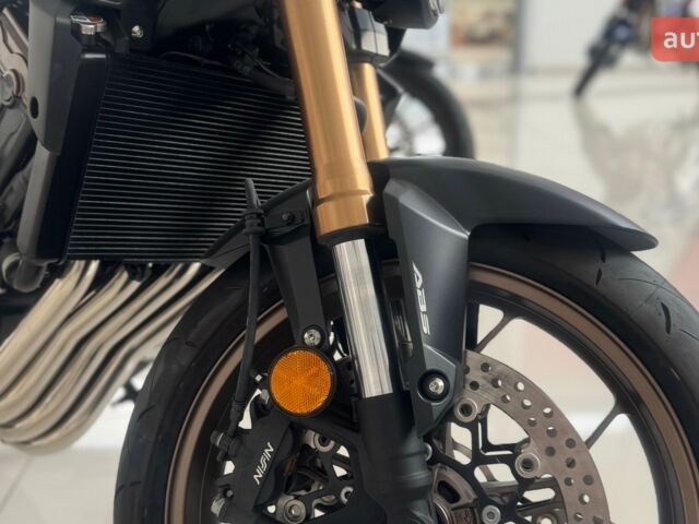 купити нове авто Хонда CB 650R 2025 року від офіційного дилера «Форсаж авто» Хонда фото