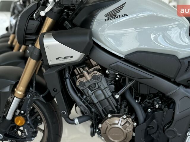 купить новое авто Хонда CB 650R 2025 года от официального дилера «Форсаж авто» Хонда фото