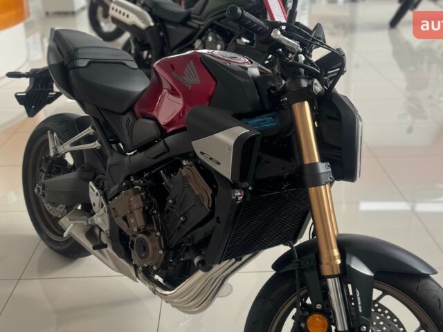 купити нове авто Хонда CB 650R 2025 року від офіційного дилера «Форсаж авто» Хонда фото