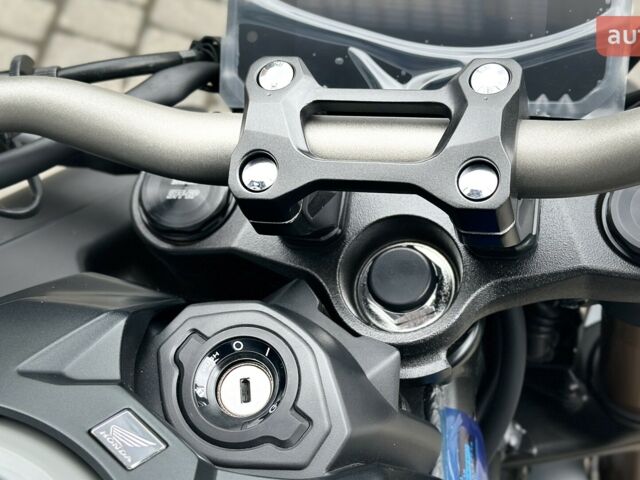 купить новое авто Хонда CB 650R 2025 года от официального дилера HONDA Одеса Хонда фото