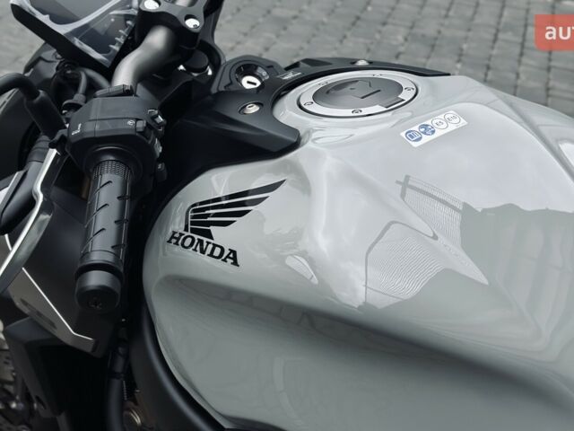 купить новое авто Хонда CB 650R 2025 года от официального дилера HONDA Одеса Хонда фото