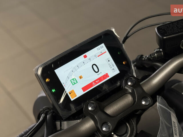 Хонда CB 650R, объемом двигателя 0.65 л и пробегом 0 тыс. км за 10560 $, фото 12 на Automoto.ua