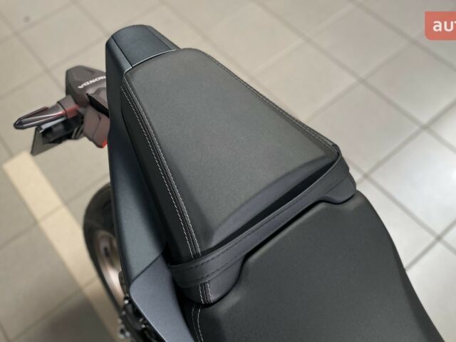 Хонда CB 650R, объемом двигателя 0.65 л и пробегом 0 тыс. км за 10085 $, фото 21 на Automoto.ua