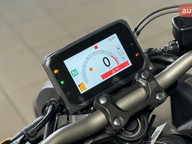 Хонда CB 650R, объемом двигателя 0.65 л и пробегом 0 тыс. км за 10560 $, фото 9 на Automoto.ua