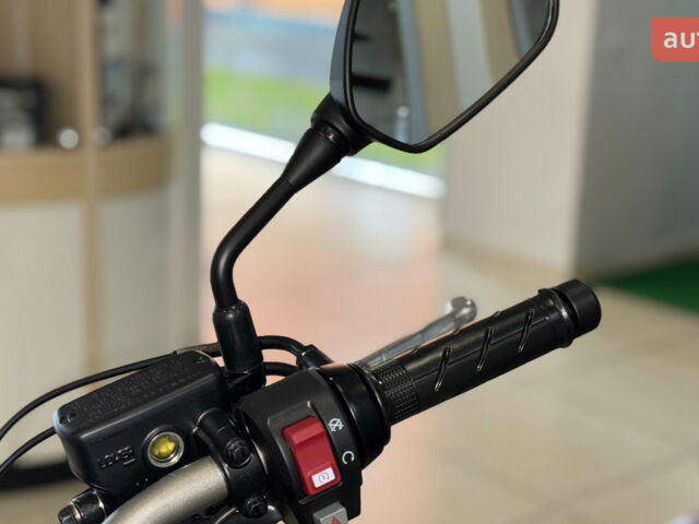 Хонда CB 650R, объемом двигателя 0.65 л и пробегом 0 тыс. км за 10572 $, фото 10 на Automoto.ua