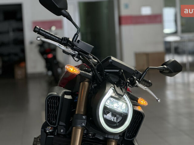 Хонда CB 650R, объемом двигателя 0.65 л и пробегом 0 тыс. км за 10085 $, фото 4 на Automoto.ua