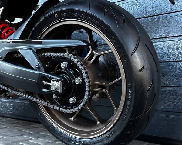 Оранжевый Хонда CB 650R, объемом двигателя 0.65 л и пробегом 3 тыс. км за 9700 $, фото 8 на Automoto.ua