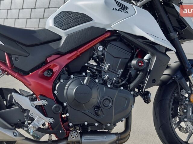 Хонда CB 750 Hornet, объемом двигателя 0 л и пробегом 0 тыс. км за 9848 $, фото 6 на Automoto.ua