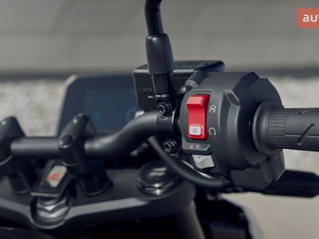 Хонда CB 750 Hornet, объемом двигателя 0 л и пробегом 0 тыс. км за 9848 $, фото 4 на Automoto.ua