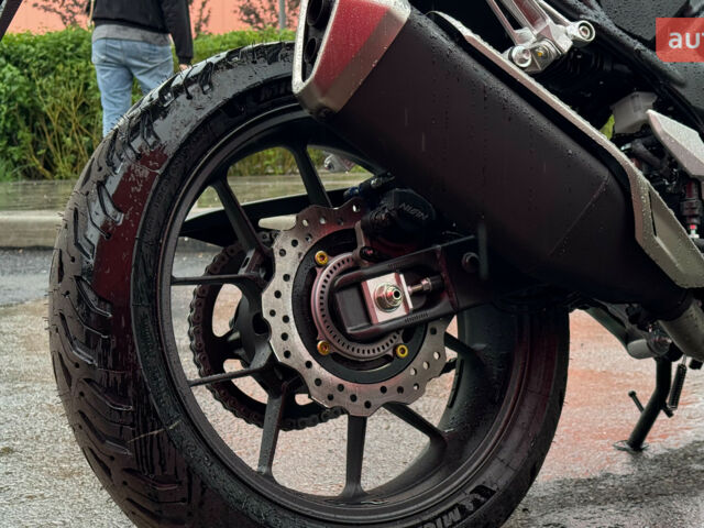 Хонда CB 750 Hornet, объемом двигателя 0 л и пробегом 0 тыс. км за 9848 $, фото 14 на Automoto.ua