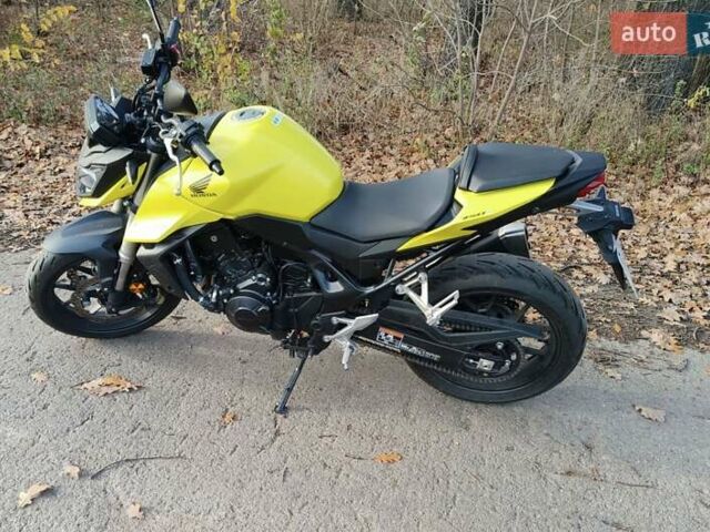 Желтый Хонда CB 750 Hornet, объемом двигателя 0.76 л и пробегом 4 тыс. км за 8300 $, фото 2 на Automoto.ua