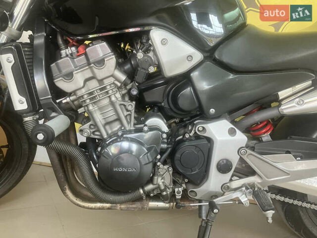 Черный Хонда CB 900F Hornet, объемом двигателя 0.9 л и пробегом 94 тыс. км за 5000 $, фото 4 на Automoto.ua