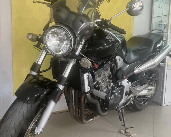 Черный Хонда CB 900F Hornet, объемом двигателя 0.9 л и пробегом 94 тыс. км за 5000 $, фото 1 на Automoto.ua
