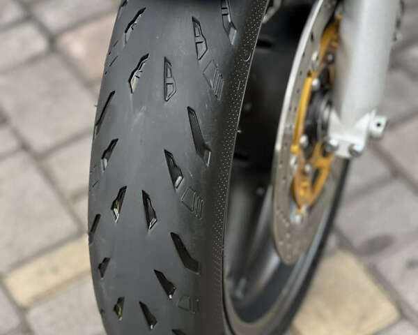 Синий Хонда CB 900F Hornet, объемом двигателя 0.9 л и пробегом 34 тыс. км за 5500 $, фото 12 на Automoto.ua