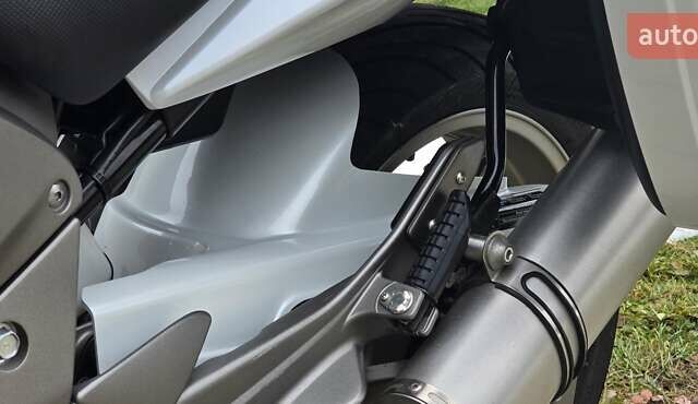 Білий Хонда CBF 1000A, об'ємом двигуна 1 л та пробігом 41 тис. км за 7180 $, фото 26 на Automoto.ua