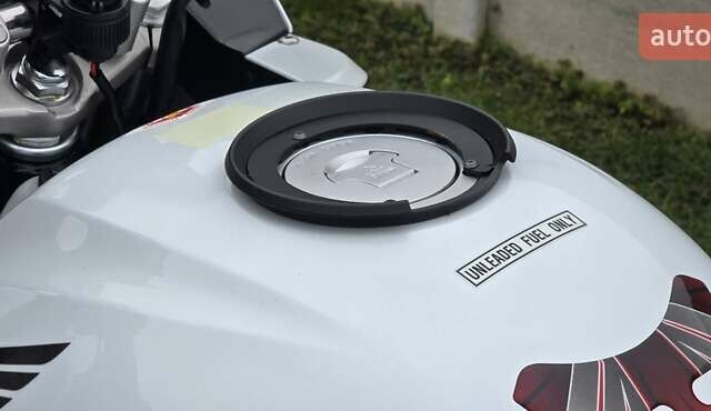 Білий Хонда CBF 1000A, об'ємом двигуна 1 л та пробігом 41 тис. км за 7180 $, фото 30 на Automoto.ua