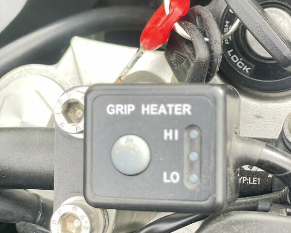 Черный Хонда CBF 1000A, объемом двигателя 1 л и пробегом 41 тыс. км за 7700 $, фото 8 на Automoto.ua