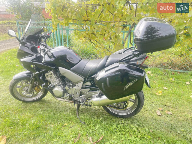 Черный Хонда CBF 1000A, объемом двигателя 1 л и пробегом 41 тыс. км за 7700 $, фото 10 на Automoto.ua