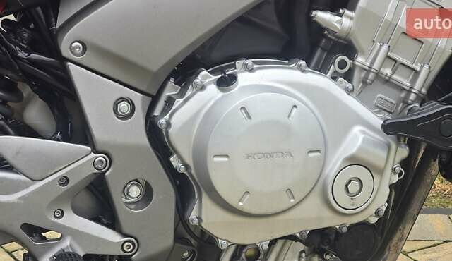 Красный Хонда CBF 1000A, объемом двигателя 1 л и пробегом 50 тыс. км за 6150 $, фото 25 на Automoto.ua