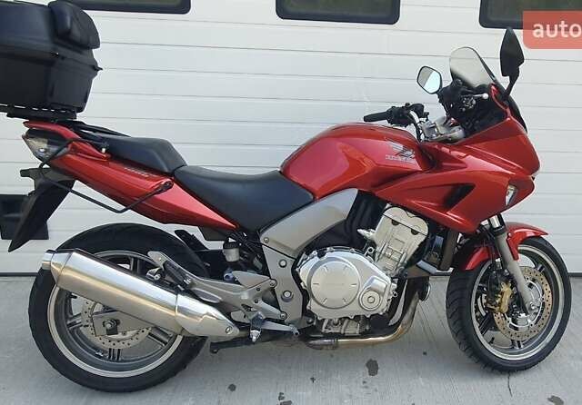 Красный Хонда CBF 1000A, объемом двигателя 1 л и пробегом 38 тыс. км за 7000 $, фото 1 на Automoto.ua