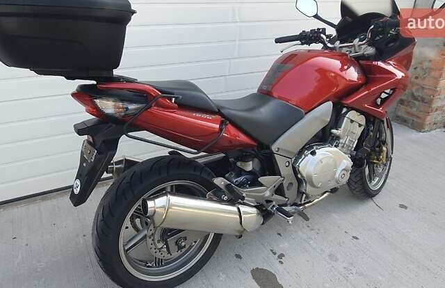 Красный Хонда CBF 1000A, объемом двигателя 1 л и пробегом 38 тыс. км за 7000 $, фото 3 на Automoto.ua